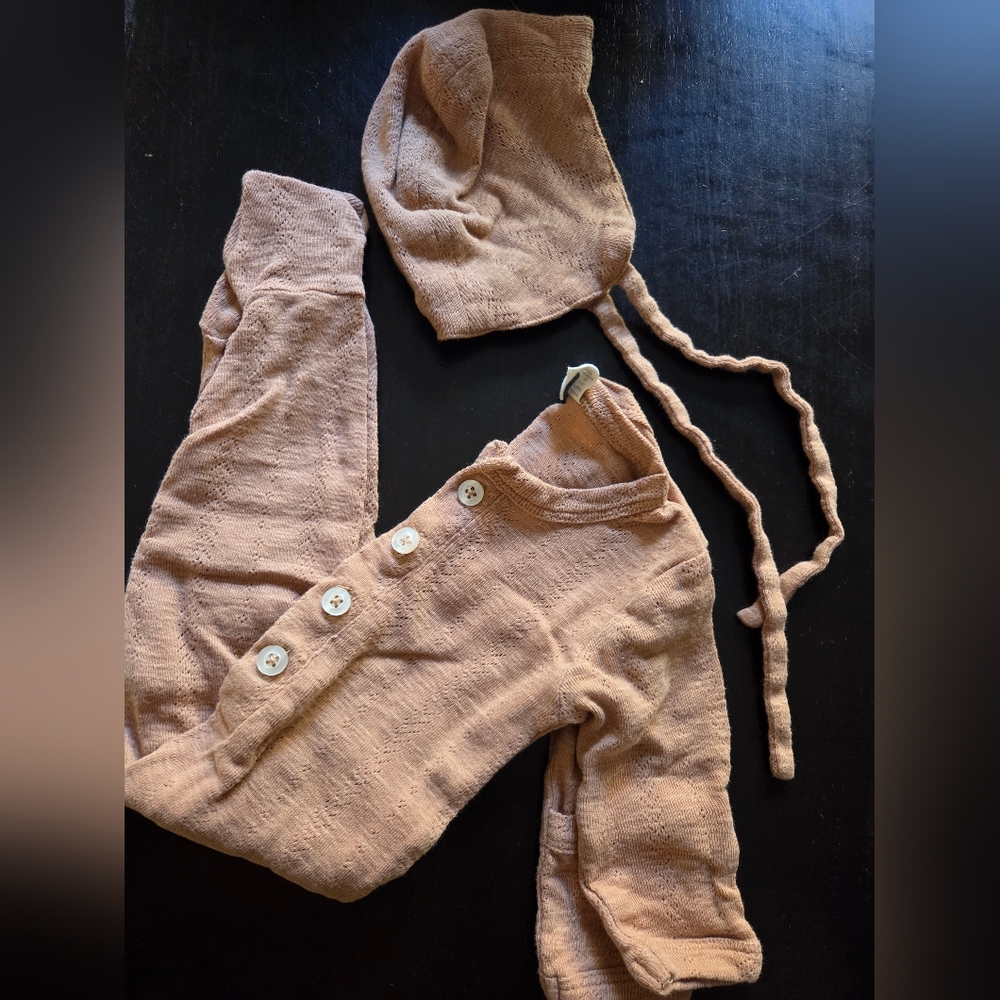Kate Quinn Outfit